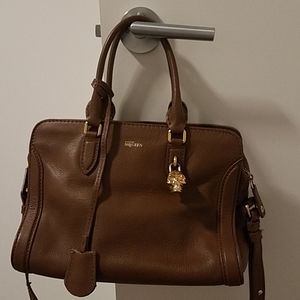 Authentic Alexander McQueen skull padlock shoulder bag